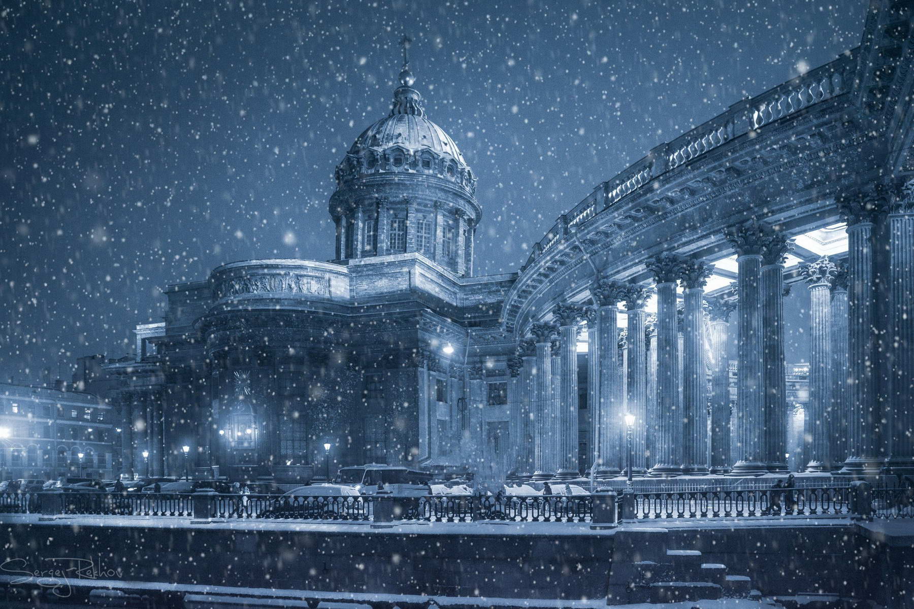 Казанский Собор в снегопад